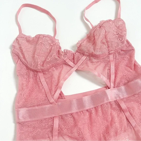 ASOS Pink Lace Bodysuit - Picture 9 of 13